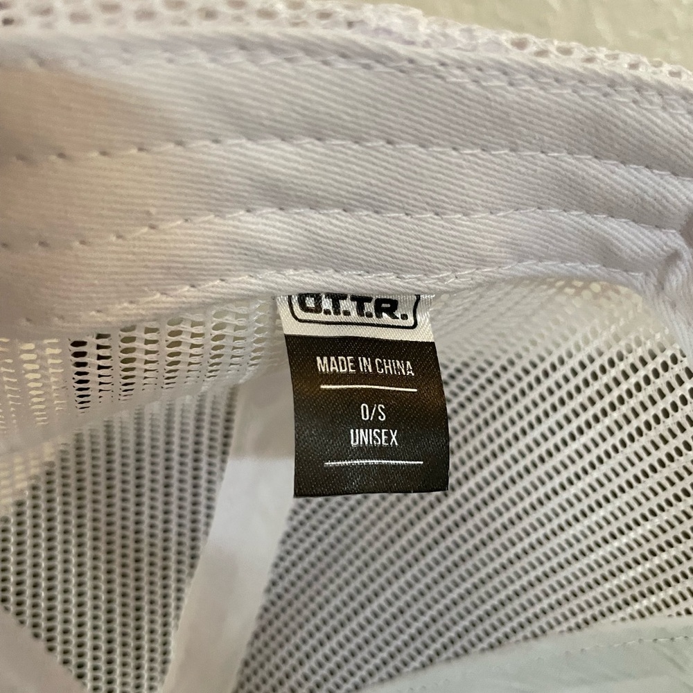 Mesh SnapBack Cap - Picture 5 of 7